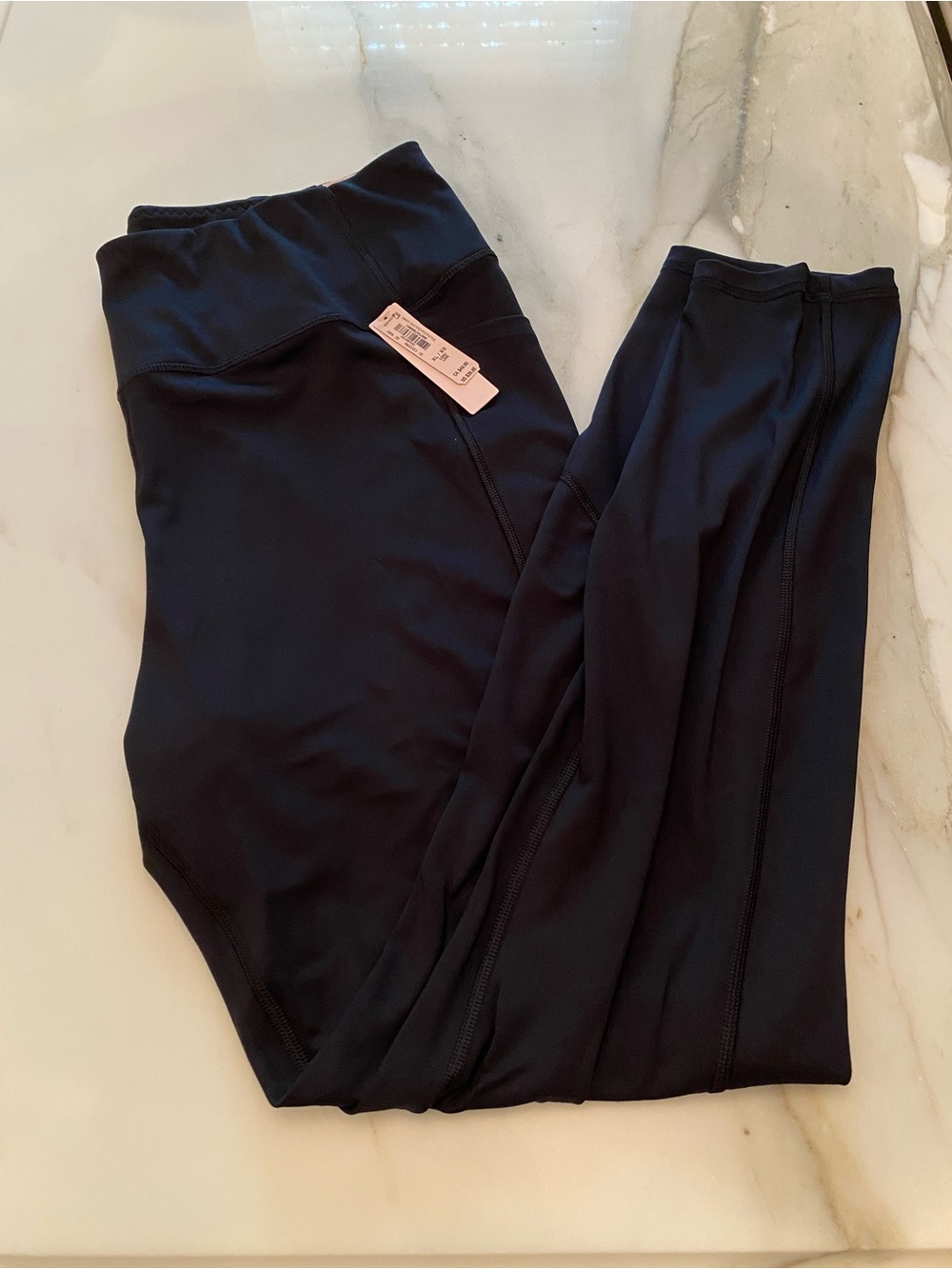 Victoria's Secret Black High-Rise Performance Leggings